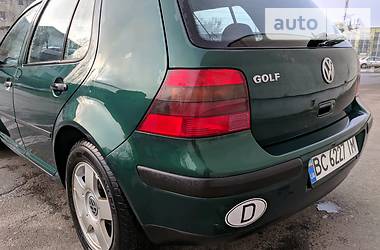 Хэтчбек Volkswagen Golf 2000 в Львове