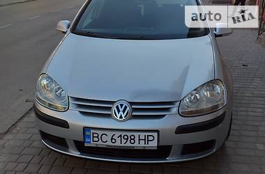 Хетчбек Volkswagen Golf 2005 в Бориславі