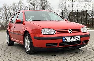 Хэтчбек Volkswagen Golf 1999 в Калуше