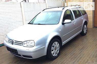 Универсал Volkswagen Golf 2003 в Харькове