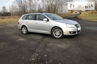 Универсал Volkswagen Golf 2007 в Городке