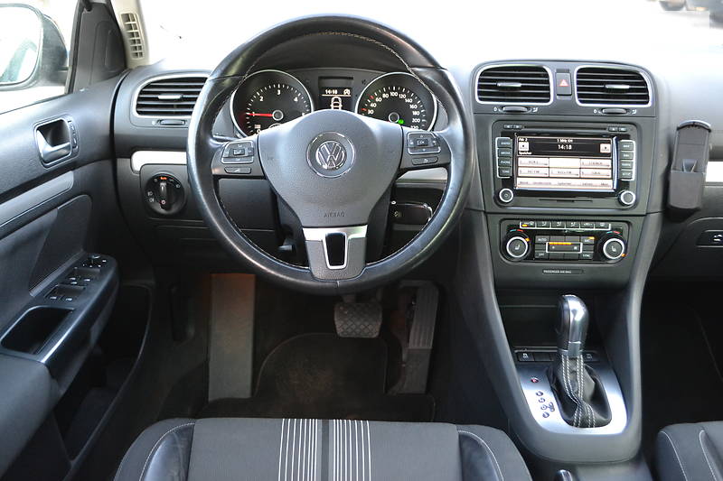 Універсал Volkswagen Golf 2013 в Харкові