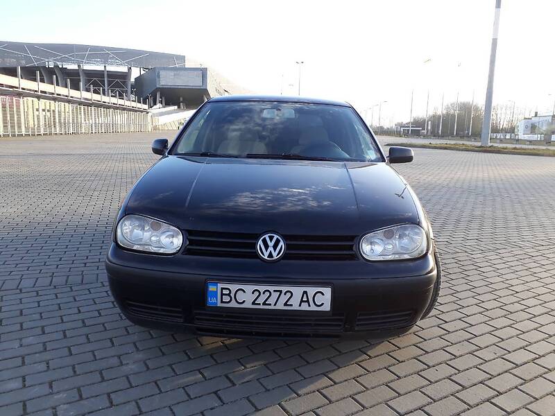 Хэтчбек Volkswagen Golf 1999 в Львове