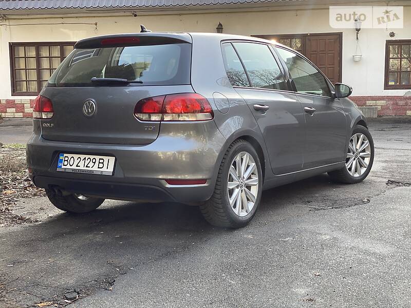 Хэтчбек Volkswagen Golf 2013 в Тернополе