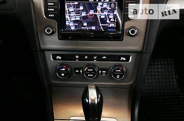 Універсал Volkswagen Golf 2014 в 