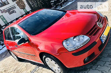 Хетчбек Volkswagen Golf 2008 в 