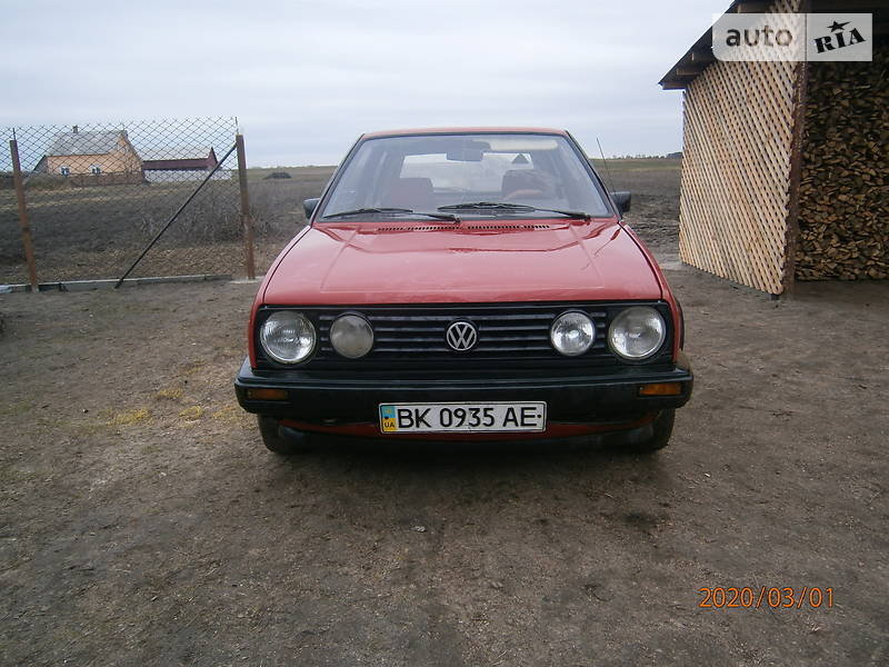 Хетчбек Volkswagen Golf 1985 в Костопілі