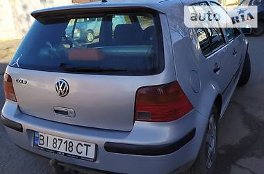 Хетчбек Volkswagen Golf 1998 в 