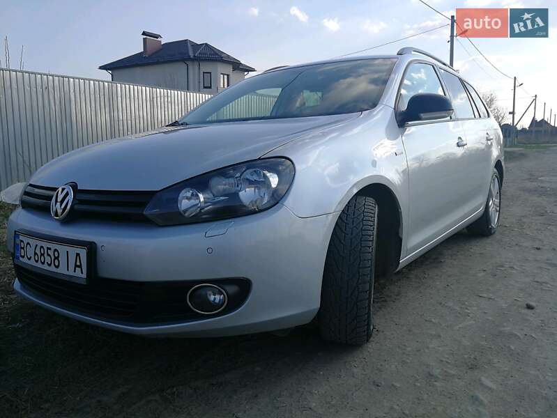 Универсал Volkswagen Golf 2013 в Стрые
