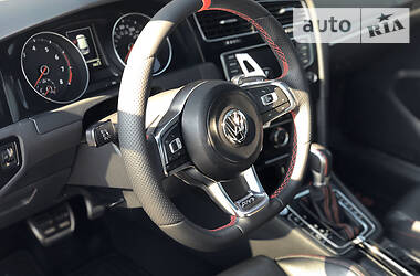 Хэтчбек Volkswagen Golf 2015 в Ивано-Франковске