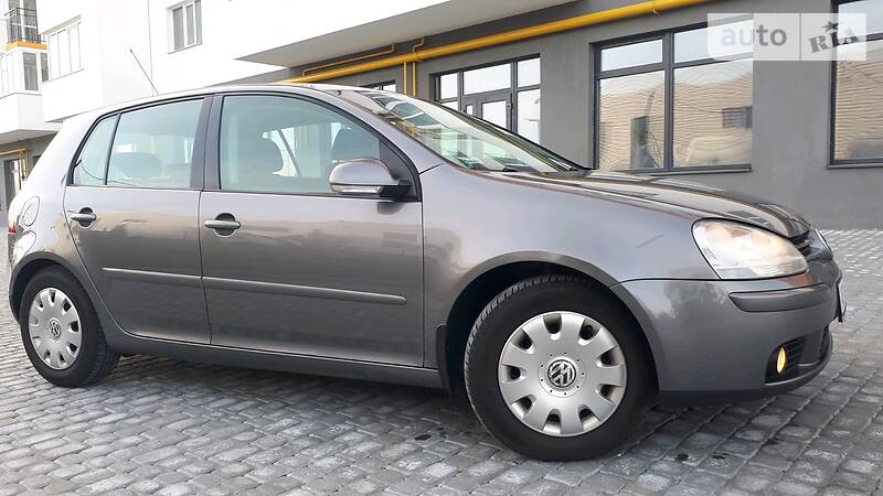 Хэтчбек Volkswagen Golf 2007 в Виннице
