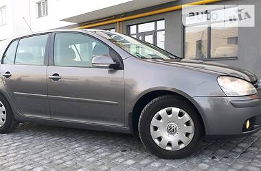 Хетчбек Volkswagen Golf 2007 в 
