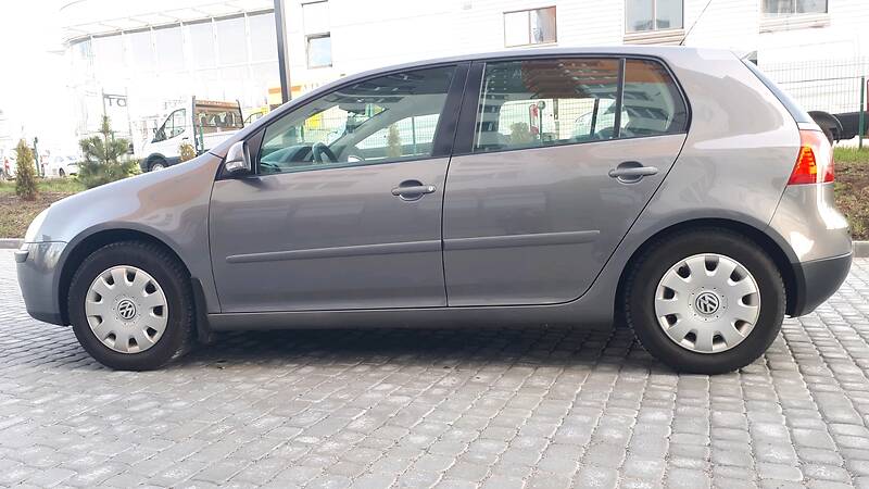Хэтчбек Volkswagen Golf 2007 в Виннице