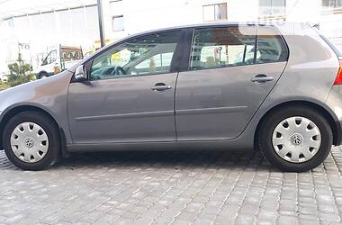 Хетчбек Volkswagen Golf 2007 в 