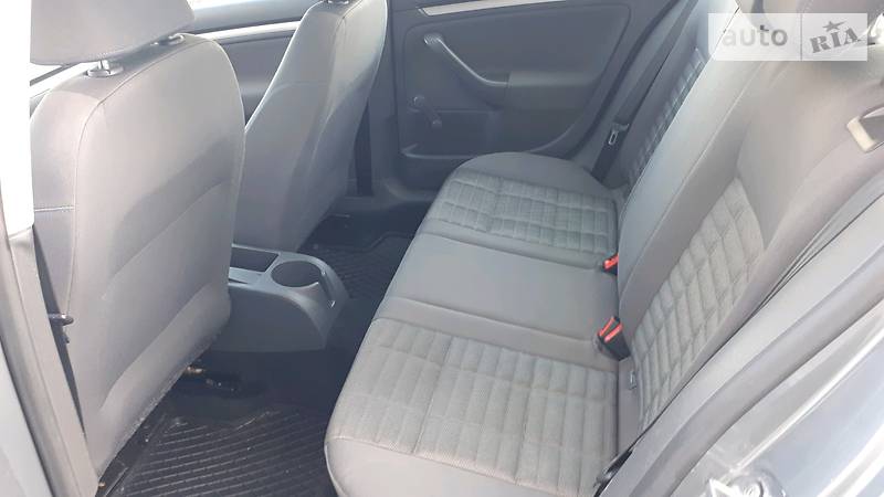 Хэтчбек Volkswagen Golf 2007 в Виннице