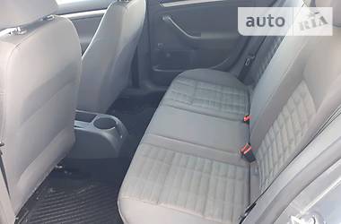 Хетчбек Volkswagen Golf 2007 в 