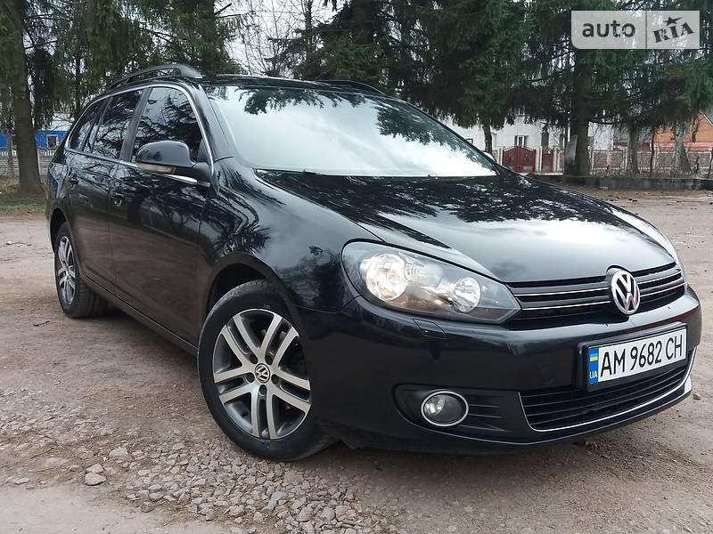 Універсал Volkswagen Golf 2012 в Коростені