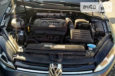 Універсал Volkswagen Golf 2015 в 