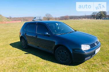 Седан Volkswagen Golf 1999 в 