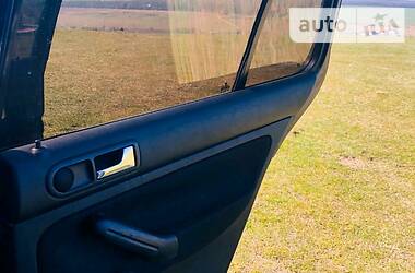 Седан Volkswagen Golf 1999 в 