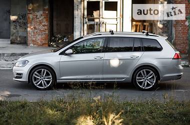 Універсал Volkswagen Golf 2016 в 