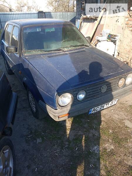 Хэтчбек Volkswagen Golf 1991 в Звягеле