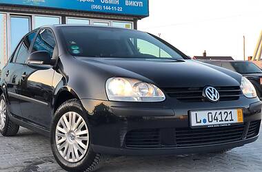 Хетчбек Volkswagen Golf 2005 в 