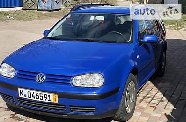 Універсал Volkswagen Golf 2002 в 