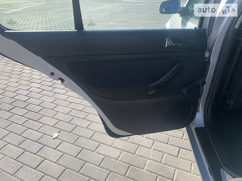 Хэтчбек Volkswagen Golf 2002 в Ивано-Франковске фото 31 Хэтчбек Volkswagen Golf 2002 в Ивано-Франковске