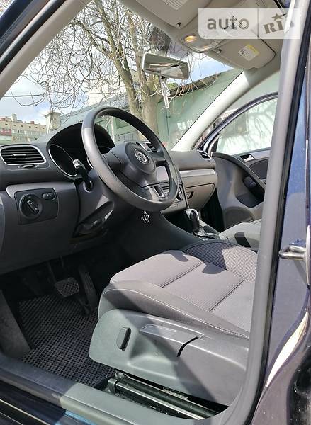 Хетчбек Volkswagen Golf 2012 в Києві фото 6 Хетчбек Volkswagen Golf 2012 в Києві