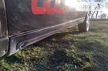 Хетчбек Volkswagen Golf 1994 в 