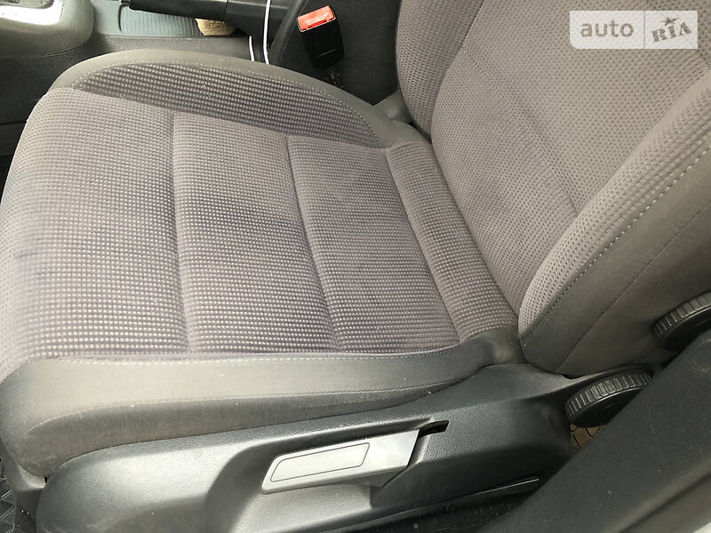 Універсал Volkswagen Golf 2010 в Києві фото 26 Універсал Volkswagen Golf 2010 в Києві