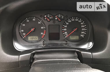 Універсал Volkswagen Golf 2001 в 