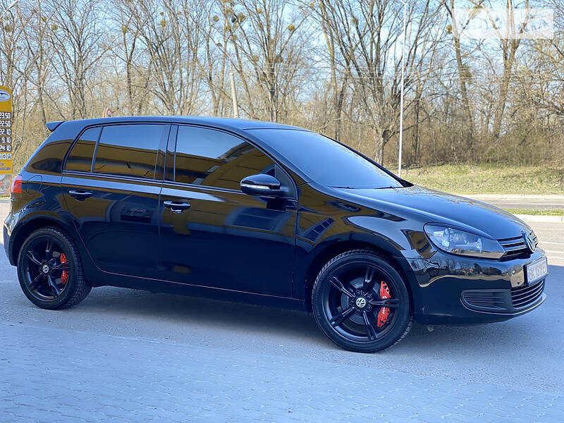 Хетчбек Volkswagen Golf 2009 в Рівному