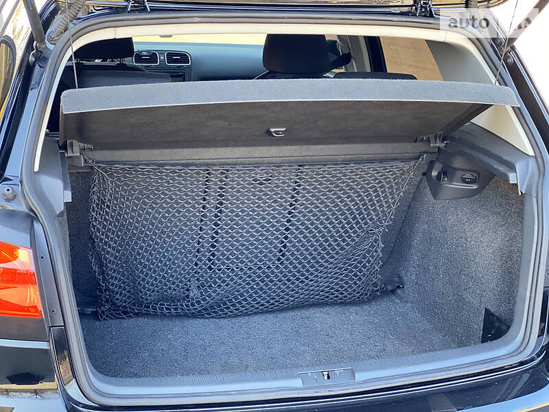 Хетчбек Volkswagen Golf 2009 в Рівному