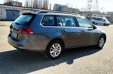 Універсал Volkswagen Golf 2015 в 