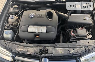 Універсал Volkswagen Golf 2003 в 