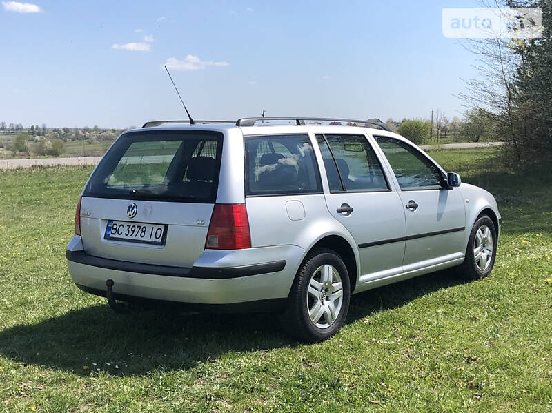 Універсал Volkswagen Golf 2000 в Бучачі