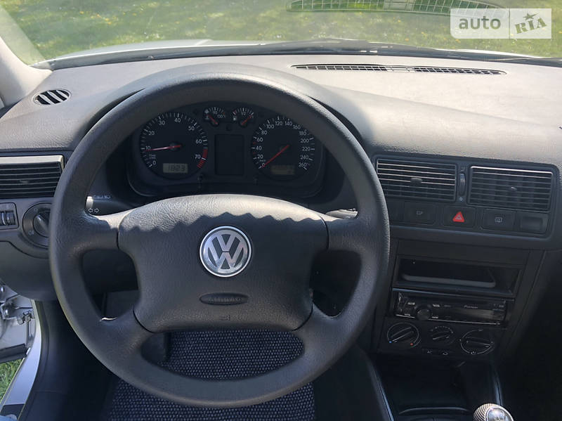 Універсал Volkswagen Golf 2000 в Бучачі