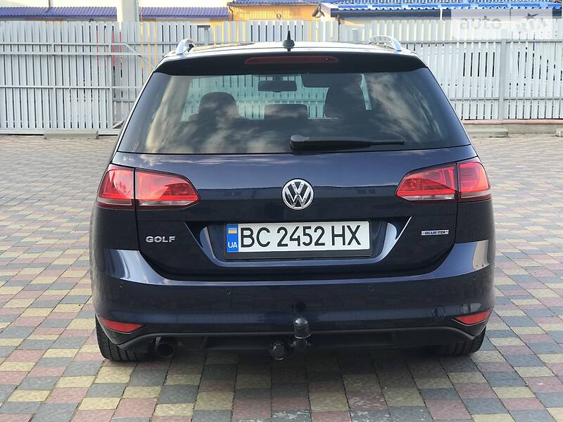 Універсал Volkswagen Golf 2014 в Стрию