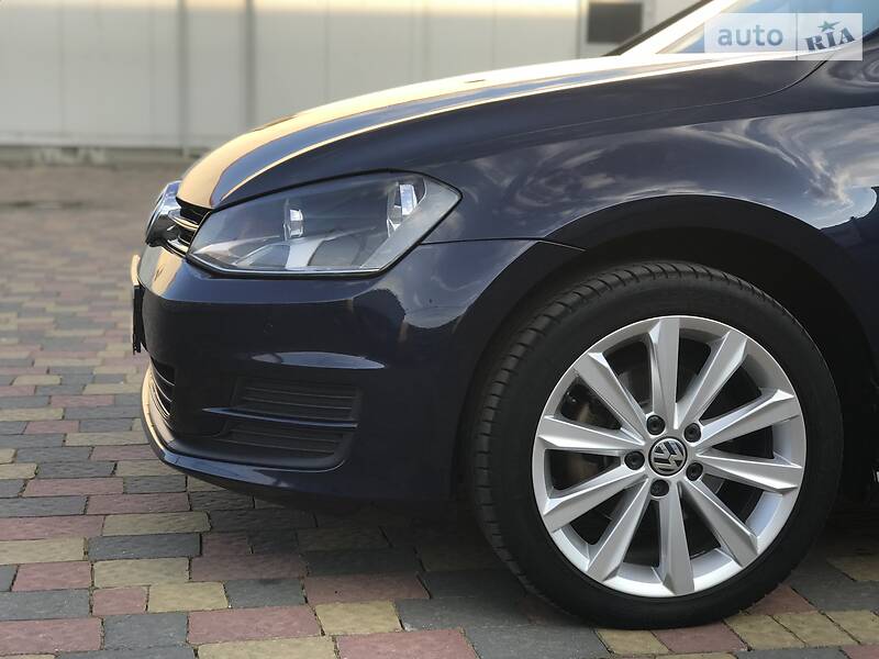 Універсал Volkswagen Golf 2014 в Стрию