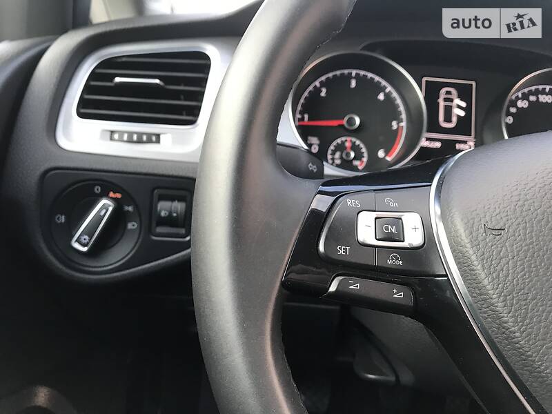 Універсал Volkswagen Golf 2014 в Стрию