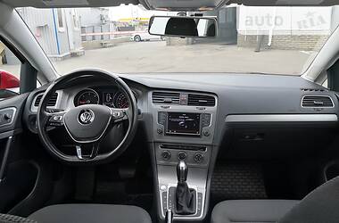Універсал Volkswagen Golf 2015 в 