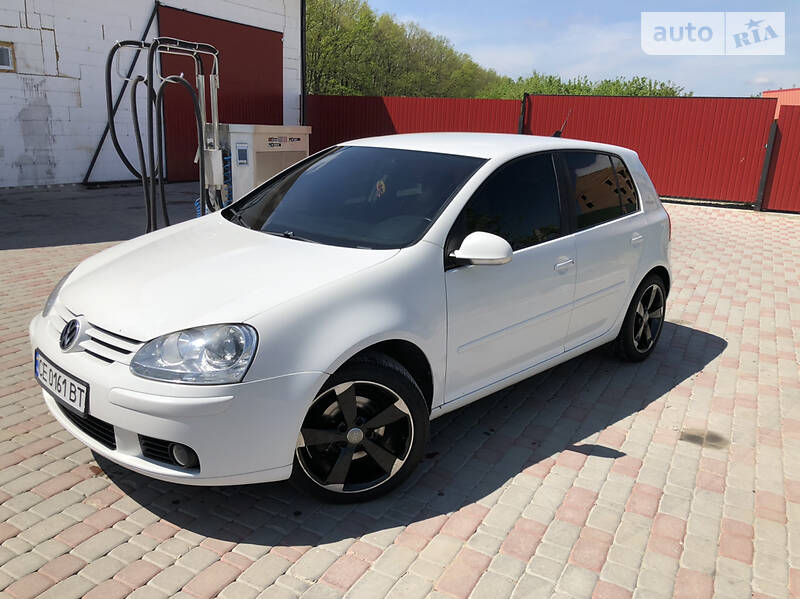 Хетчбек Volkswagen Golf 2007 в Заставній