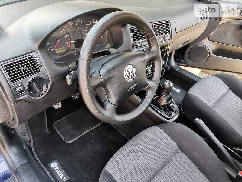 Хетчбек Volkswagen Golf 2000 в Івано-Франківську фото 27 Хетчбек Volkswagen Golf 2000 в Івано-Франківську