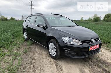 Універсал Volkswagen Golf 2017 в 