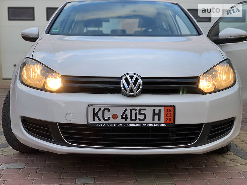 Хетчбек Volkswagen Golf 2009 в Вінниці