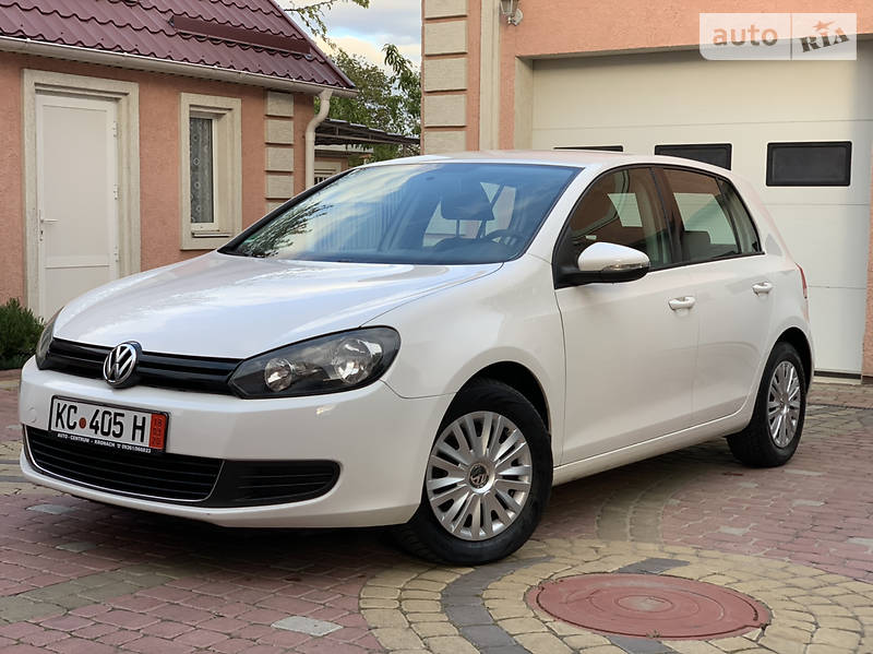 Хетчбек Volkswagen Golf 2009 в Вінниці