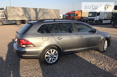 Універсал Volkswagen Golf 2014 в 