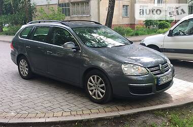 Універсал Volkswagen Golf 2009 в 